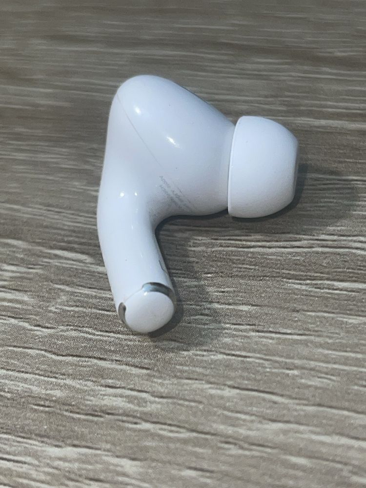 Левый L Left airpods pro 2