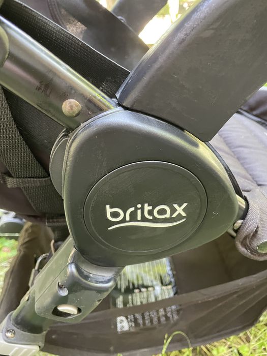 Коляска дитяча Britax разом з теплим чрхлом та рукавичками