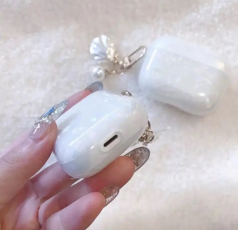 Чехол для Apple AirPods 2