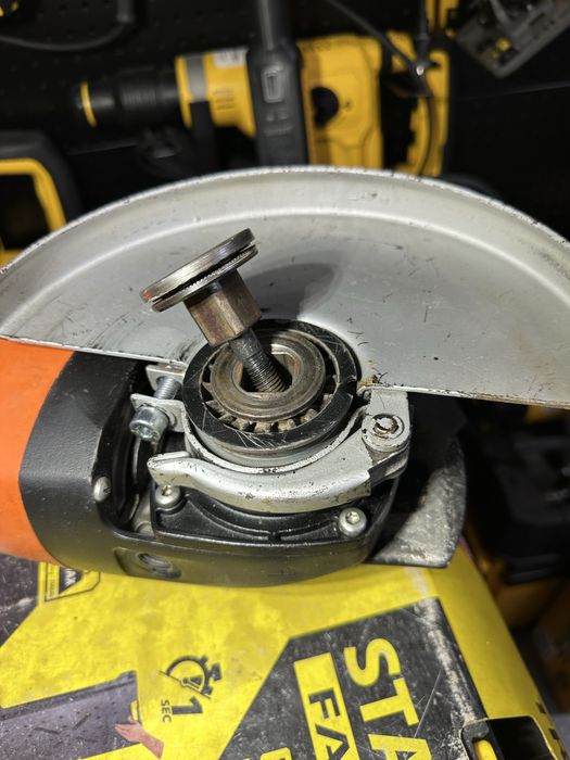 Кутова шліфувальна машина Fein WSB 25-230 X Болгарка