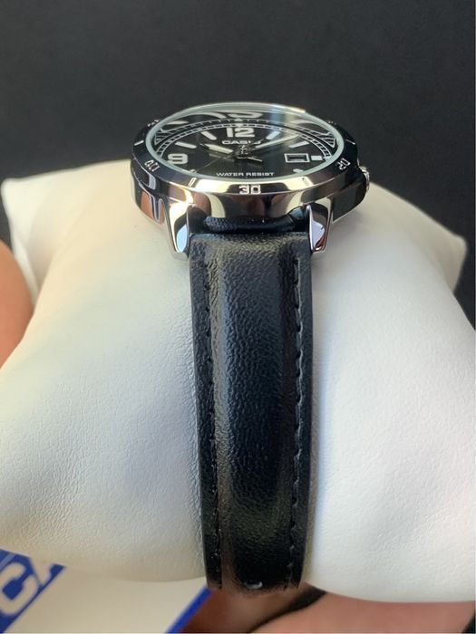 Годинник жіночий Casio LTP-V004L-1B Оригінал Гарантія Часы женские