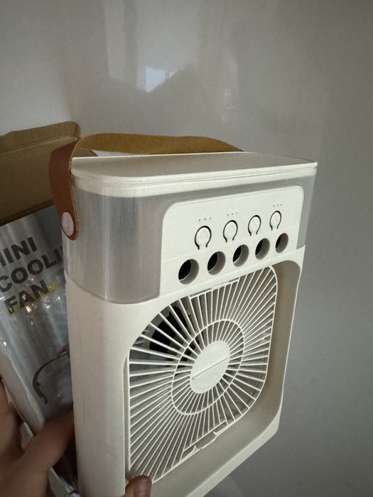 Вентилятор с паром распылителем от usb 3 в 1 с подсветкой RGB