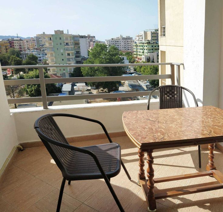 Здам помісячно, довгострок свою квартиру 1+1 біля моря Дуррес Албанія