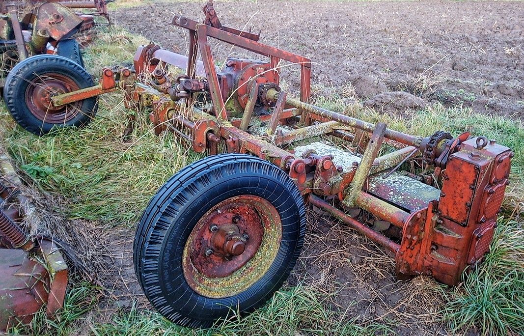 Культиватор фрезерний до Т-150 К фреза