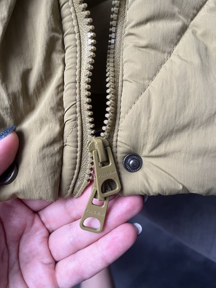 Пальто , куртка Pull&Bear