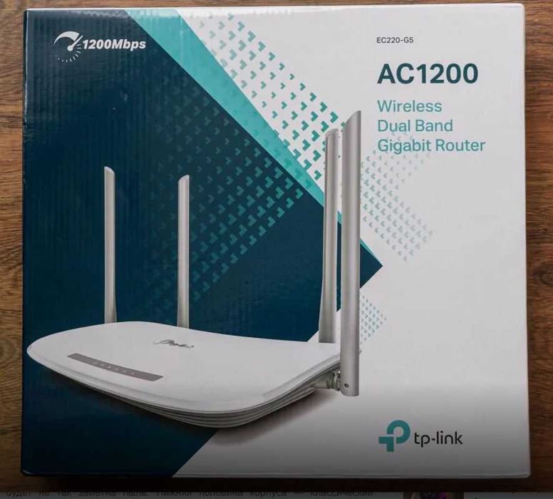 Роутер WiFi гигабитный TP Link Archer EC220-G5
