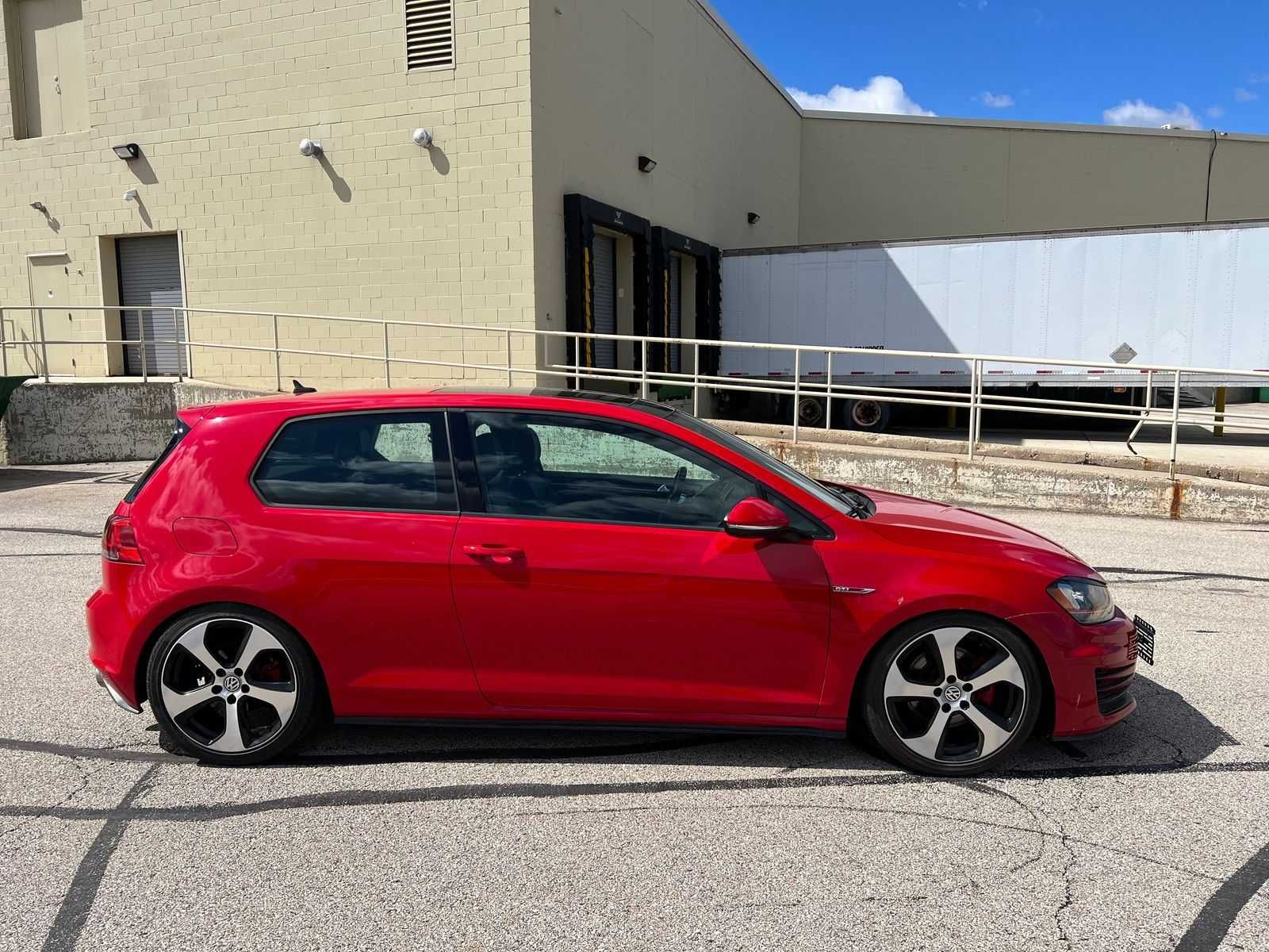 Volkswagen Golf GTI SE Hatchback 2015