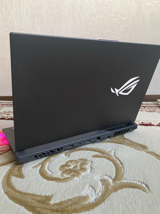 Игровой ноутбук Asus Rod strix g15