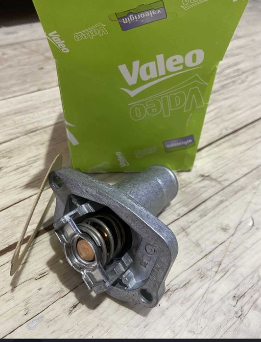 Termostat środek chłodzący VALEO  819938