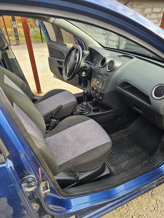 Легковые автомобили