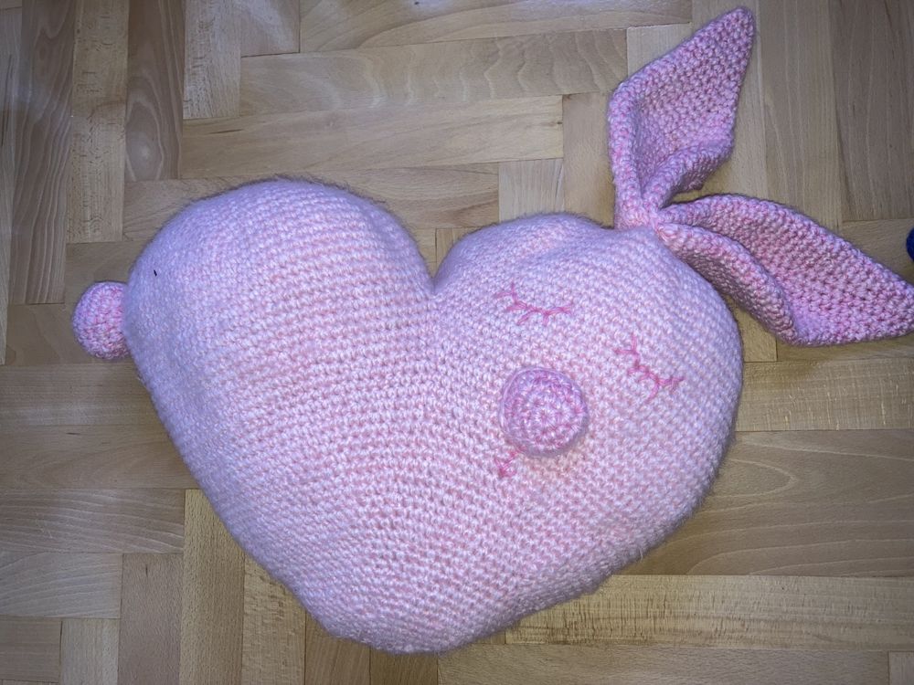 Ręcznie robiona poduszka serce królik