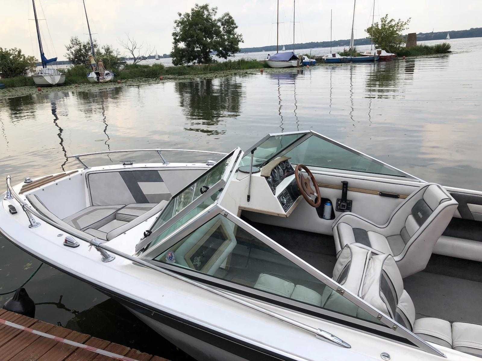 Sprzedam łódź Invander nie Rinker nie Bayliner silnik Mercuiser