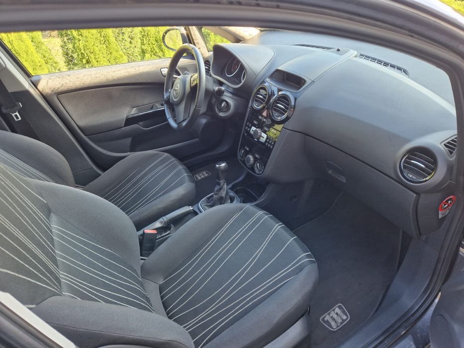 Opel Corsa D 1.4 86KM|2010|Prywatnie|Klimatyzacja|Tempomat|Zadbana