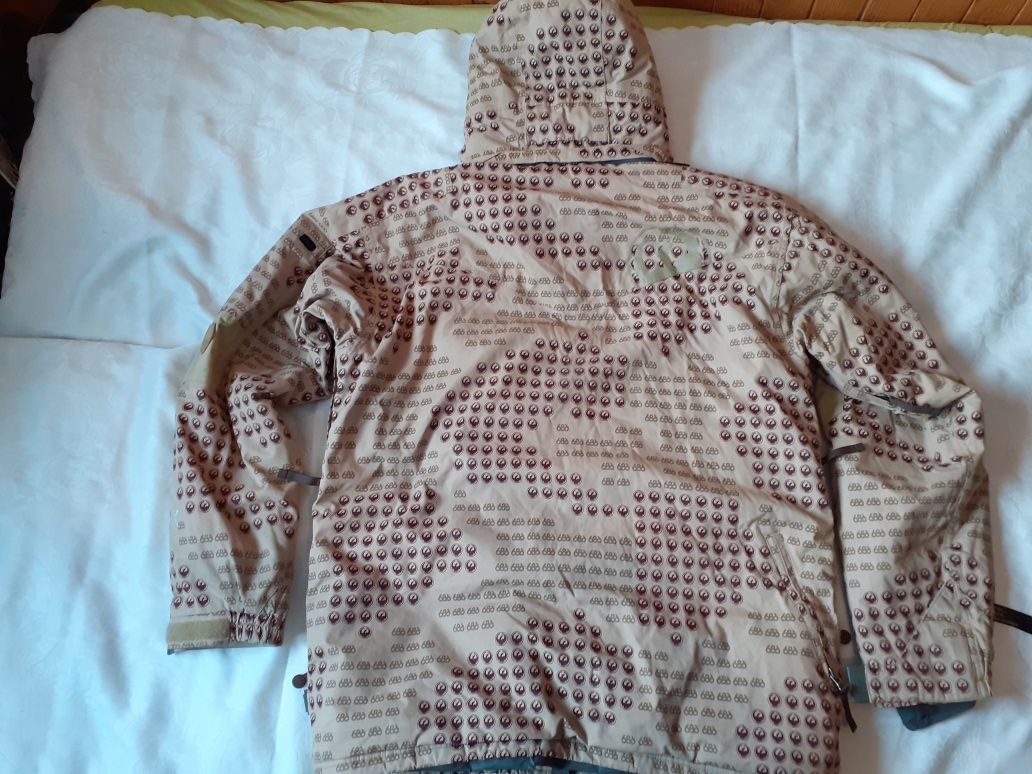 Kurtka 686 Dragon.
