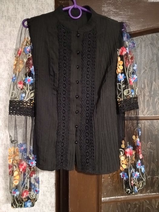 Продам вишиванку