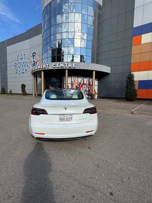 Продам Tesla model 3 Long Range 82.5kWh