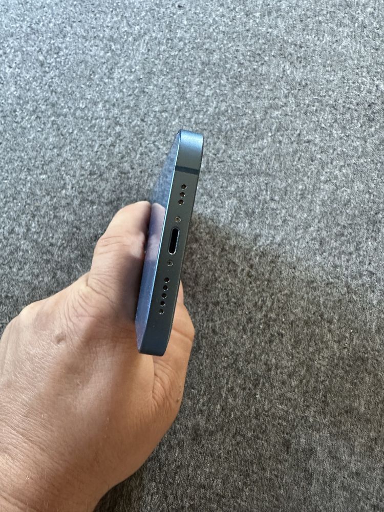 Sprzedam Iphone 13