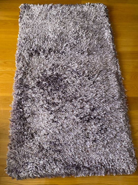 2 Tapetes 160x90 (tons: violeta e castanho)