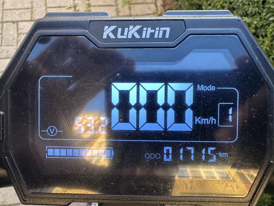 Продам електросамока KUKIRIN M5 PRO