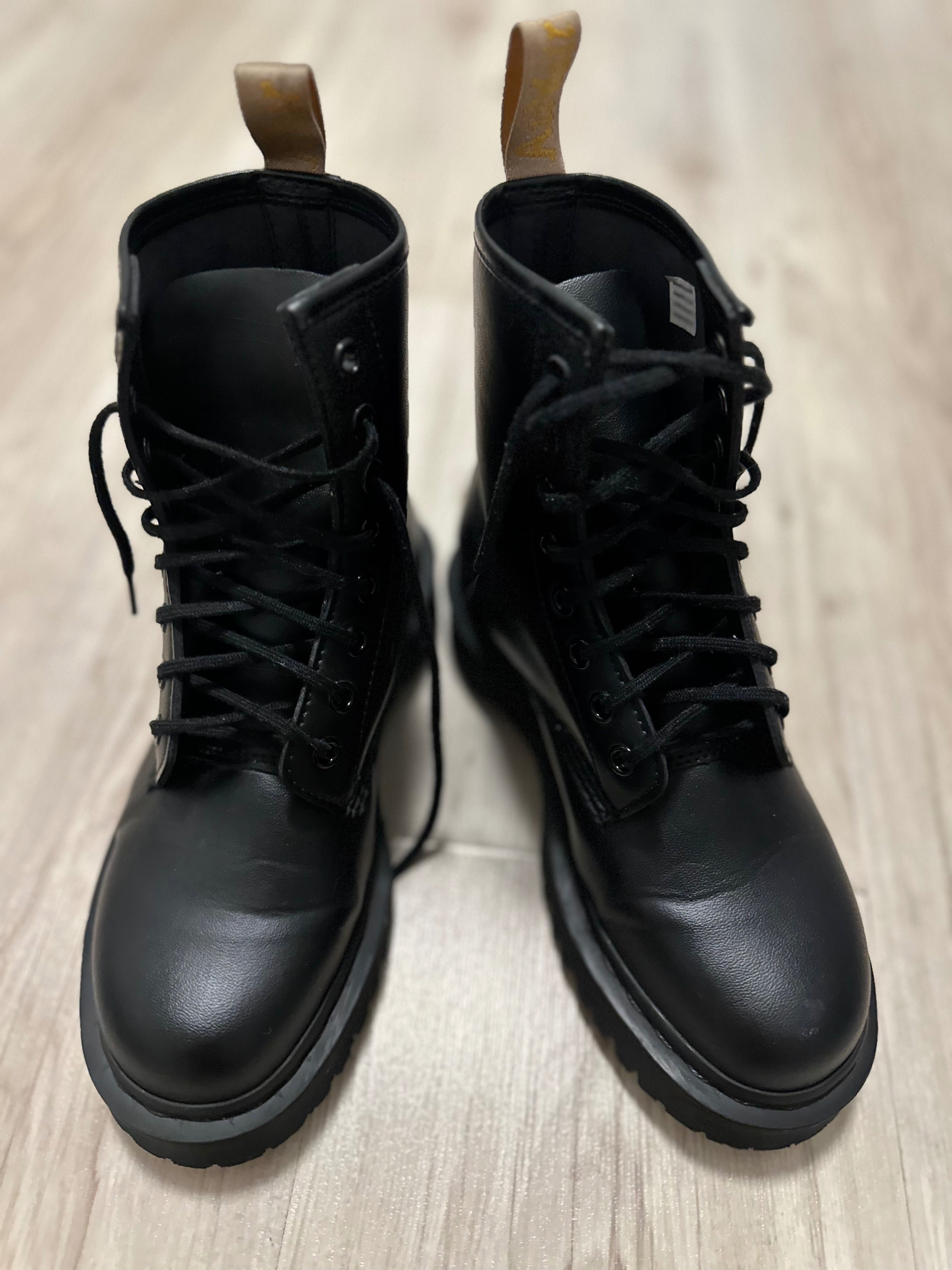 Шкіряні черевики Dr. Martens  1460 Vegan