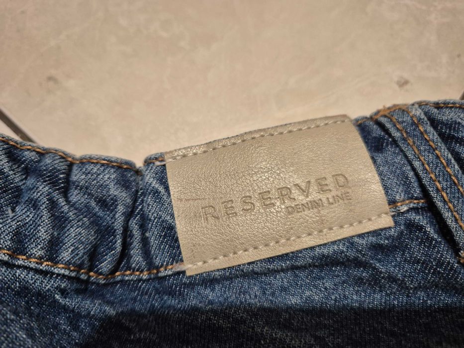 Reserved Spodnie jeansowe dziewczęce r. 146 buggy