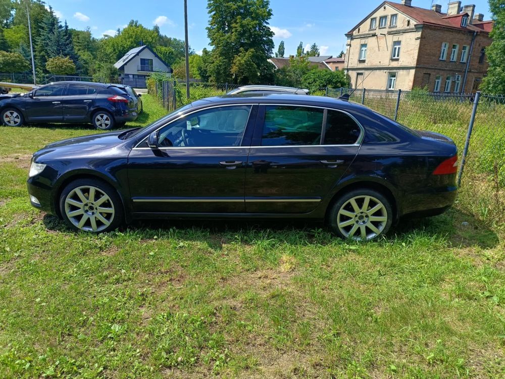 Skoda Superb 2.0tdi 170km dsg 2010r.