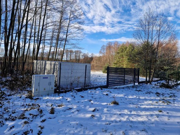 Działka budowlana z pozwoleniem na budowę plus przyłącza Skórka