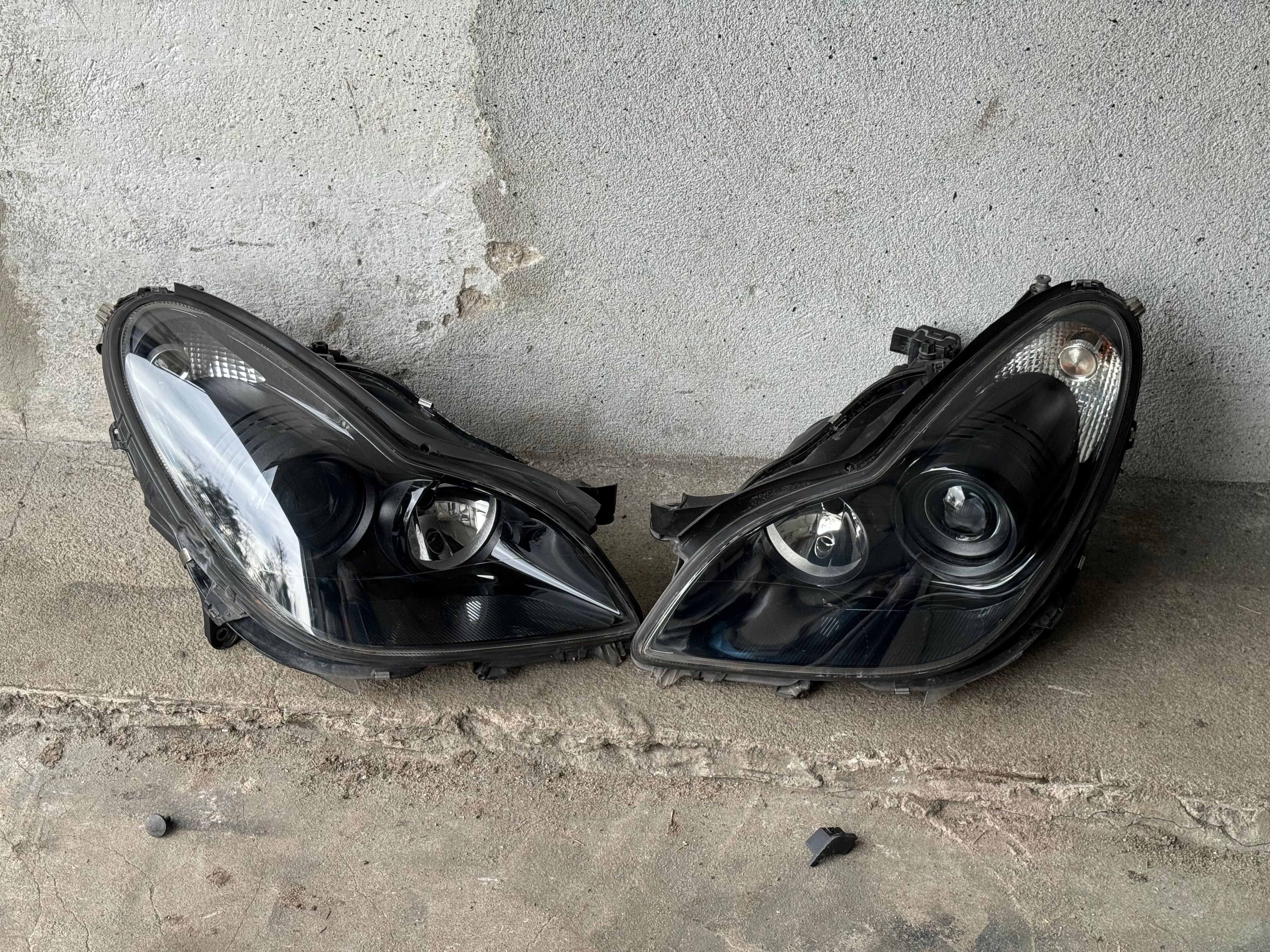 Lampy przednie Mercedes CLS w219 AMG xenon skrętny EU cale igła kpl