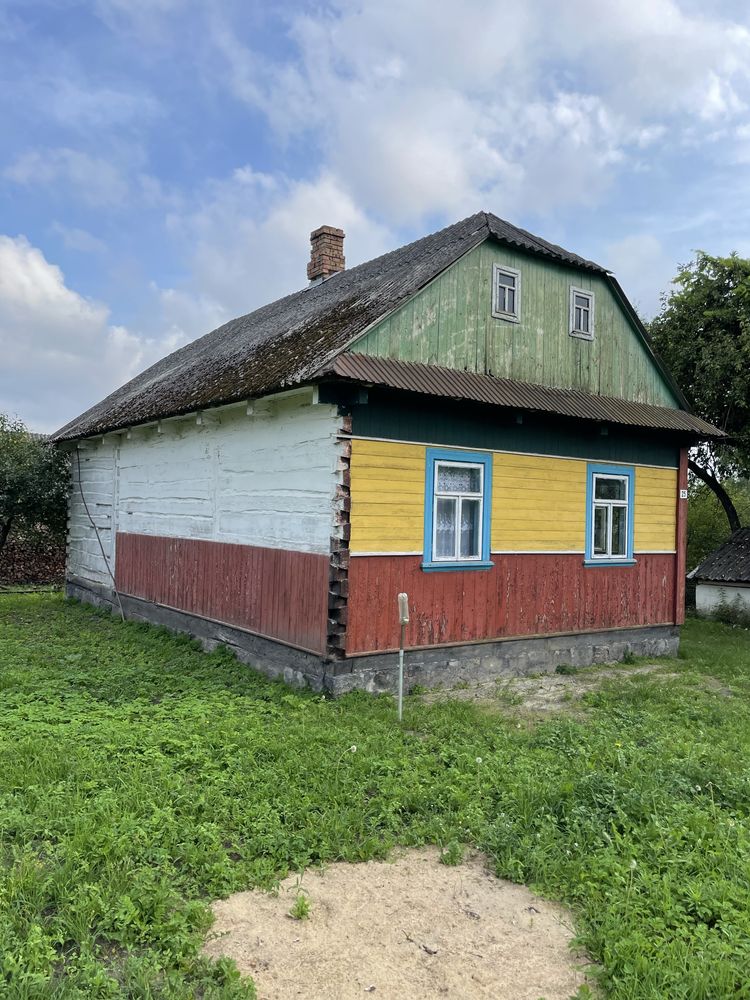 Продам хату під розбір без земельної ділянки!