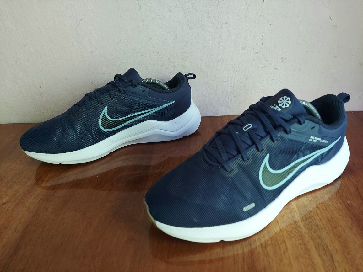 Кросовки бігові Nike DOWNSHIFTER 12
 оригінал 

Розмір по бірці:
 Us 1