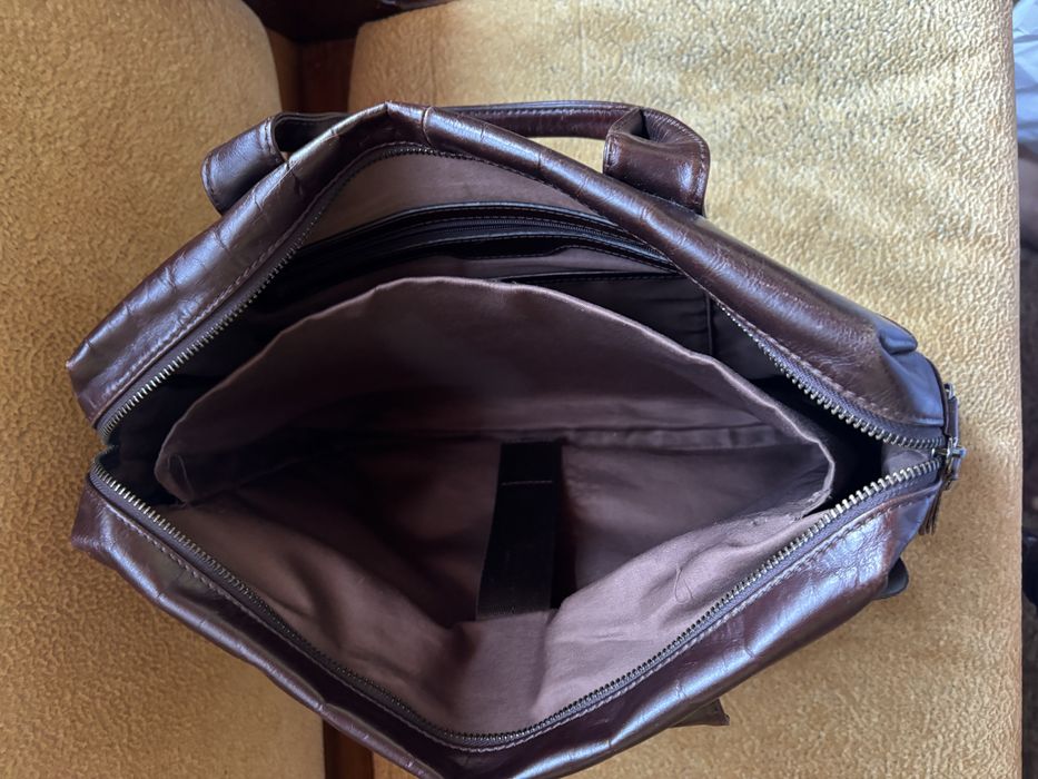 Портфель кожаный