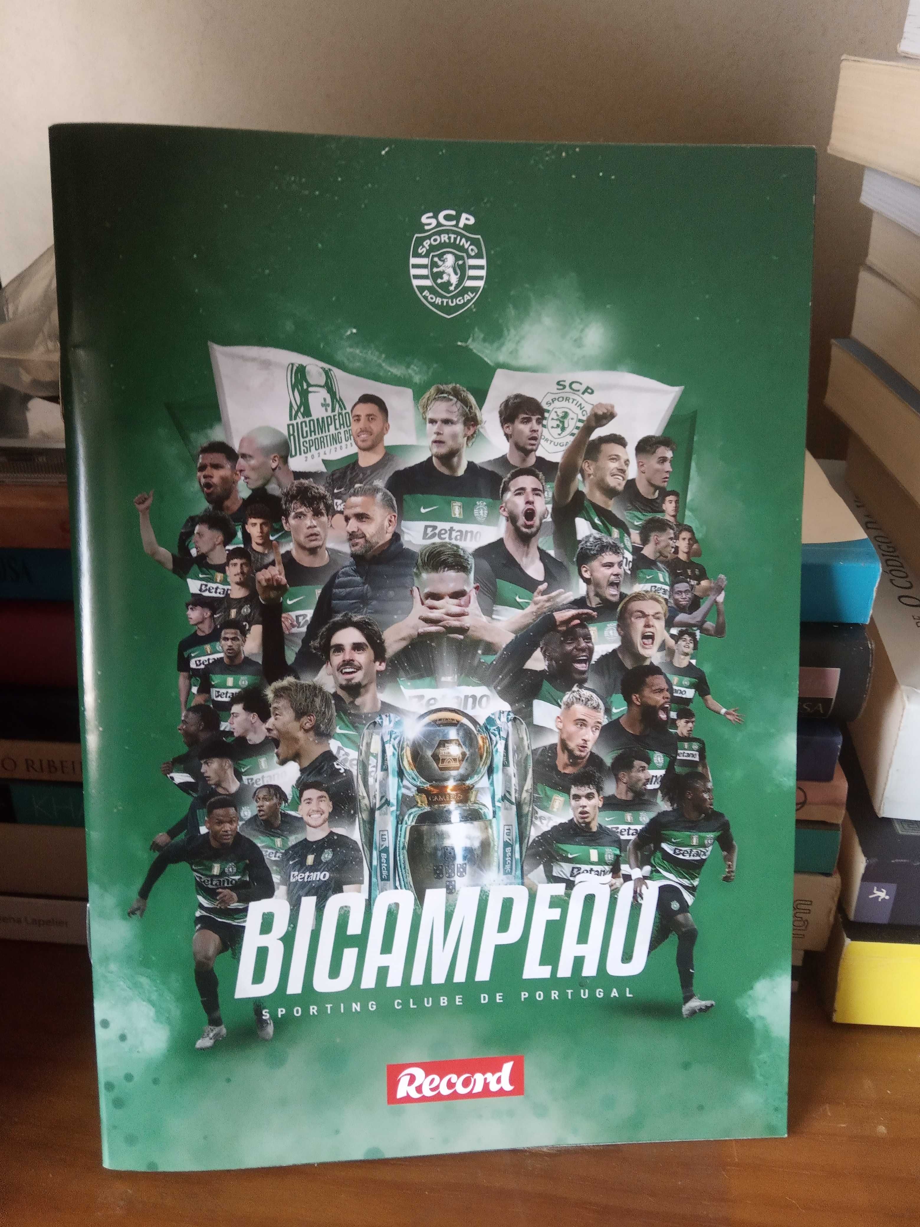 Caderneta Sporting Bicampeão - 2024-25 (com 30 cromos colados)