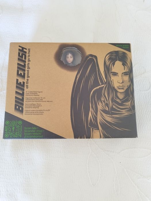 Figura colecionável da Billie Eilish, inspirada no videoclipe all the