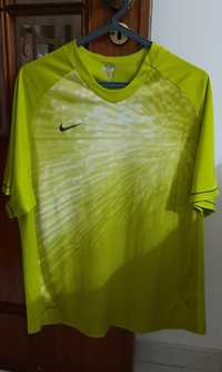 T-shirt Nike fit