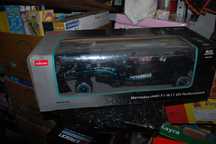 nowy samochod zdalnie sterowany FORMULA 1