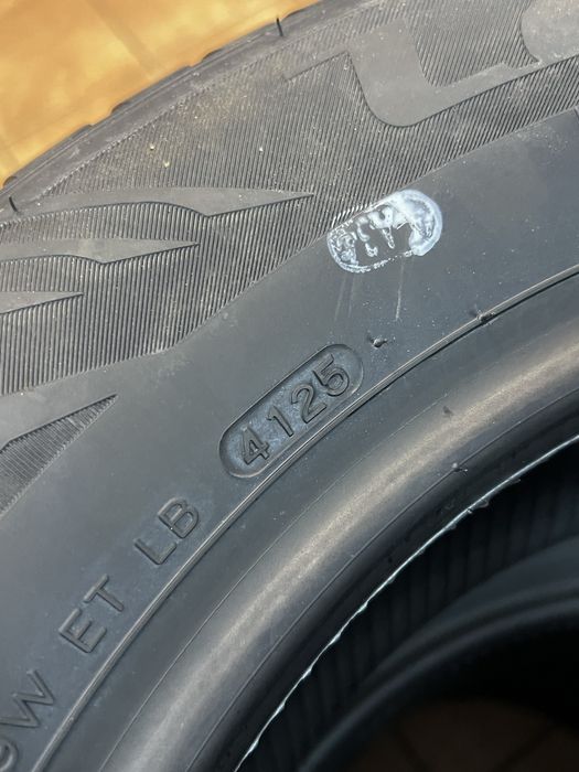 Зимняя резина 225/60R16 Laufenn
