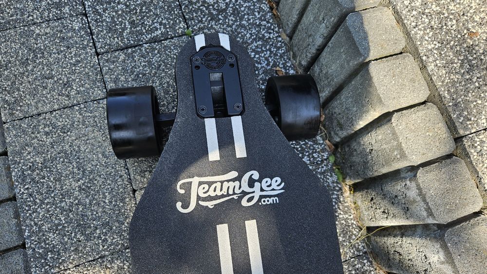 Deskorolka Elektryczna TeamGee H5