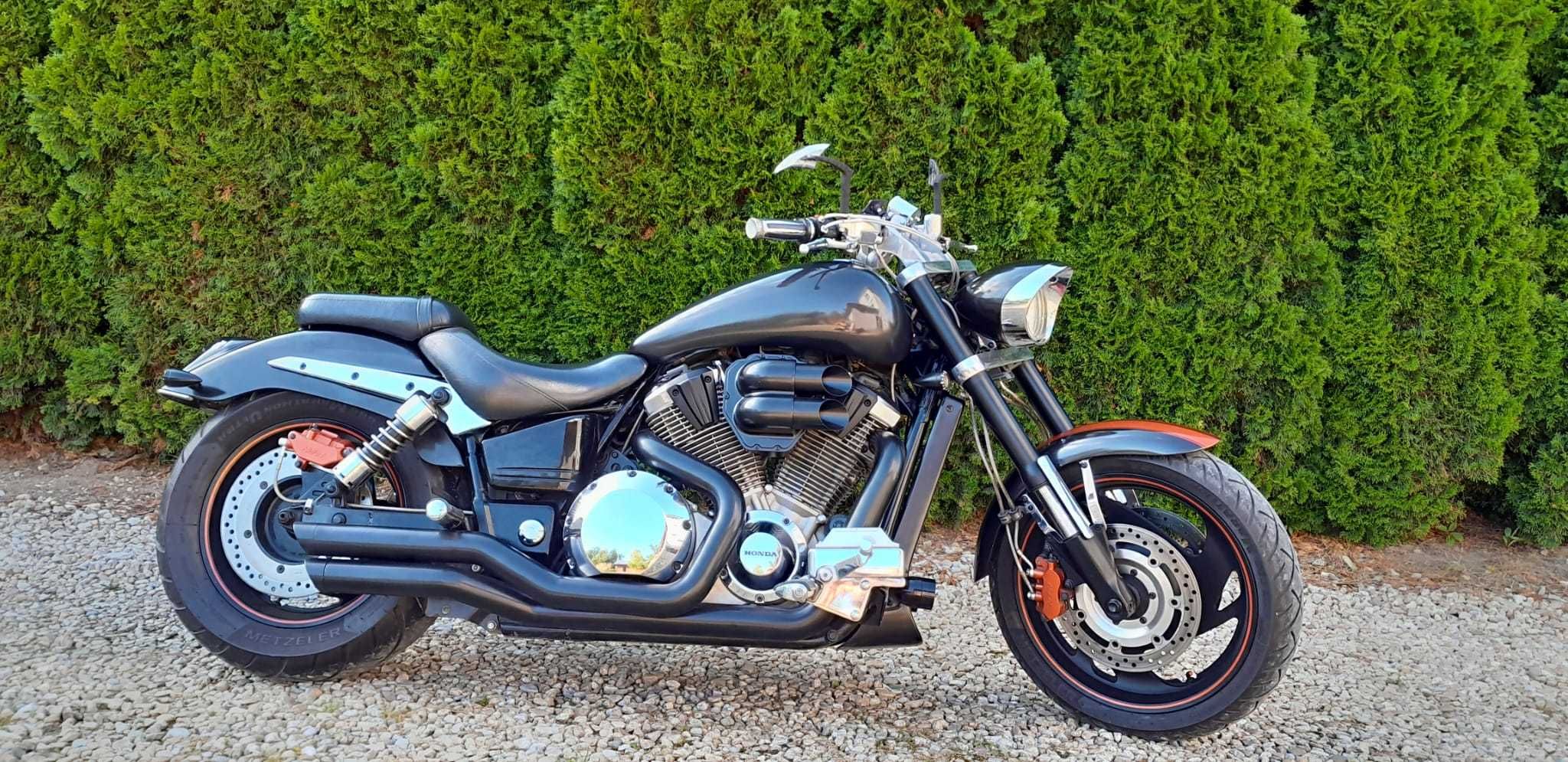 Honda VTX 1800 Custom 2002r wersja C2. Zamiana