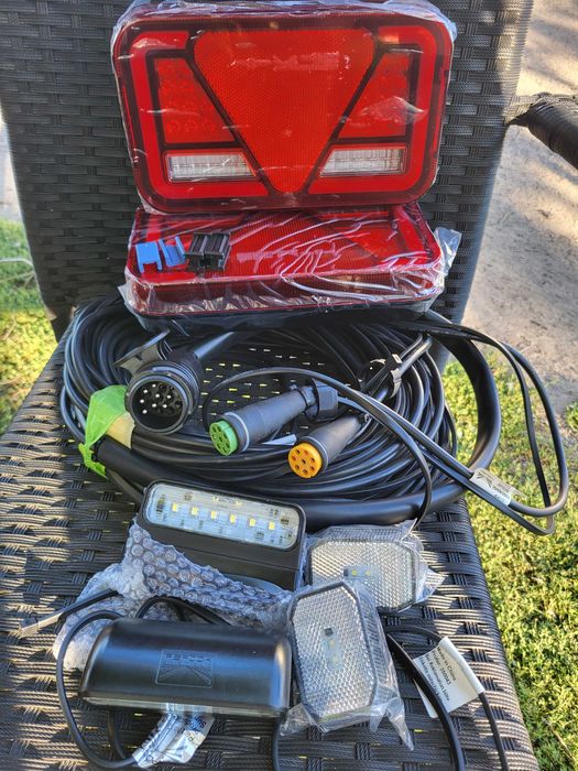 Zestaw Lamp do PRZYCZEPKI przyczepy z żarówkami Homologacja przewód