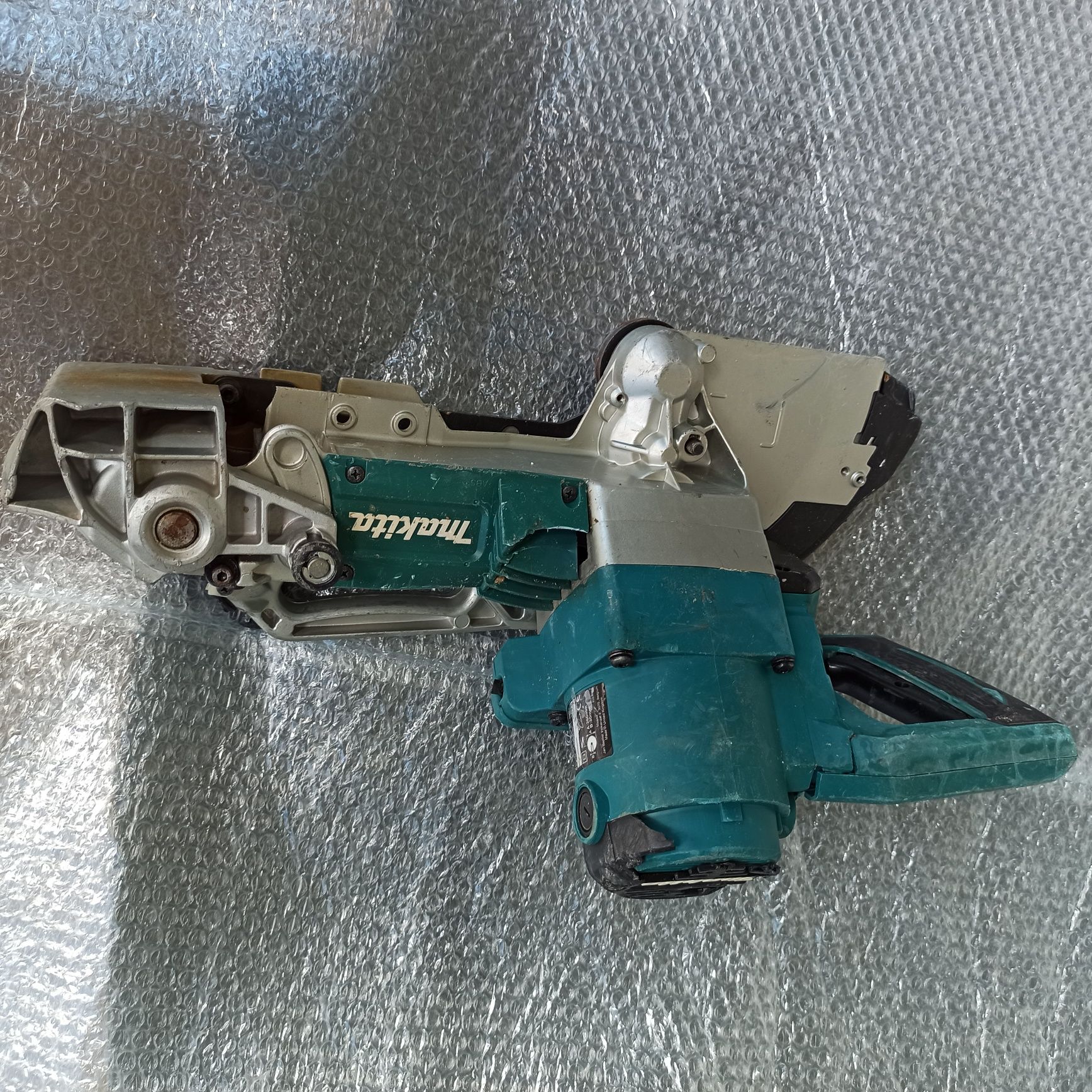 SILNIK SPRAWNY 100% Piła ukośnica z posuwem MAKITA LS1019 LS1019L
