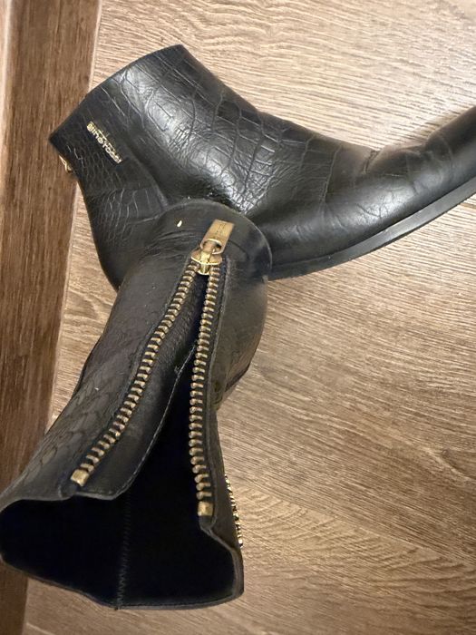 Botki Gino Rossi rozmiar 37