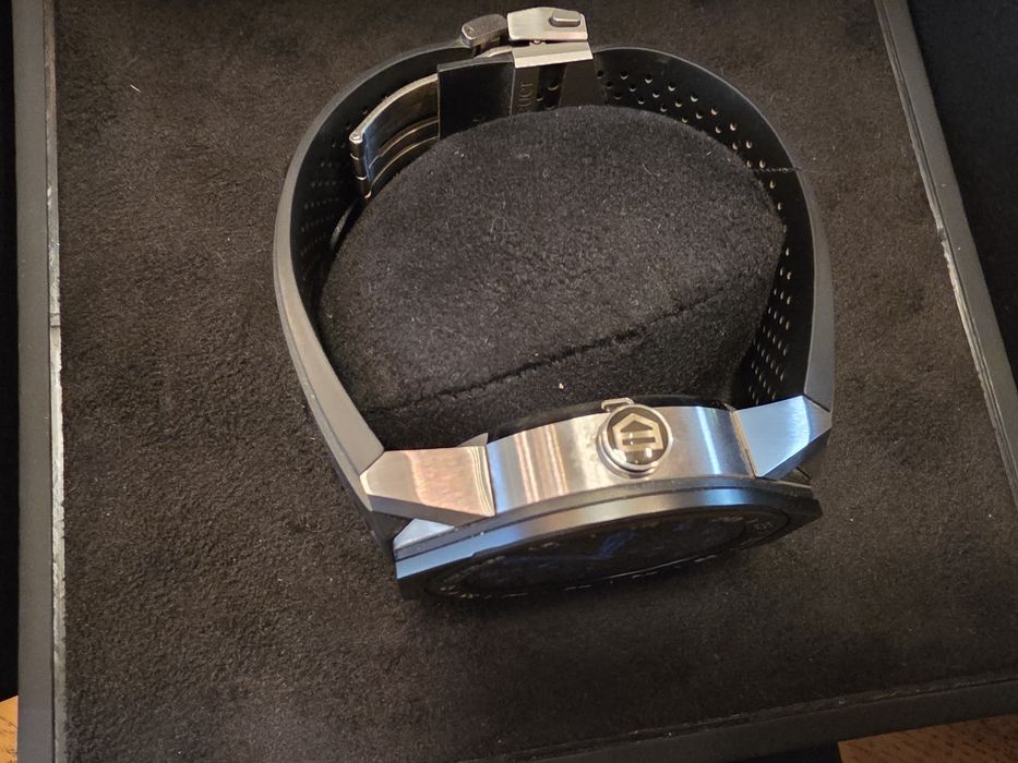 TAG HEUER Connected