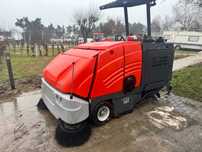 Zamiatarka uliczna HAKO 1800 LPX - super stan.