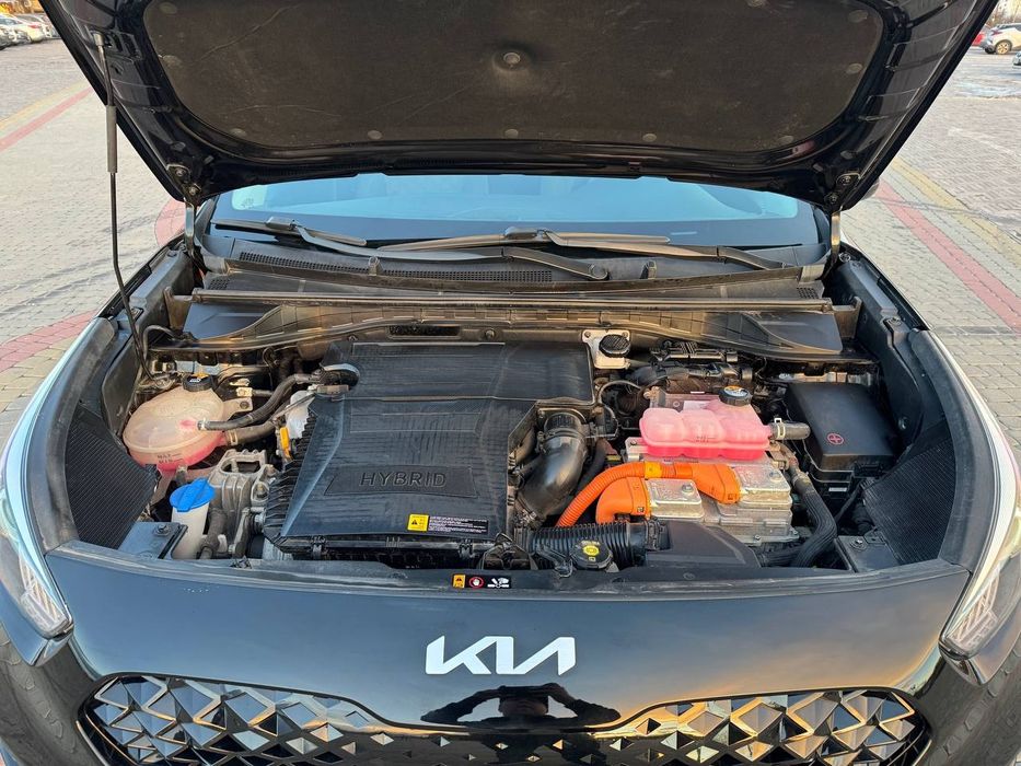 Продам KIA NIRO в гарному стані