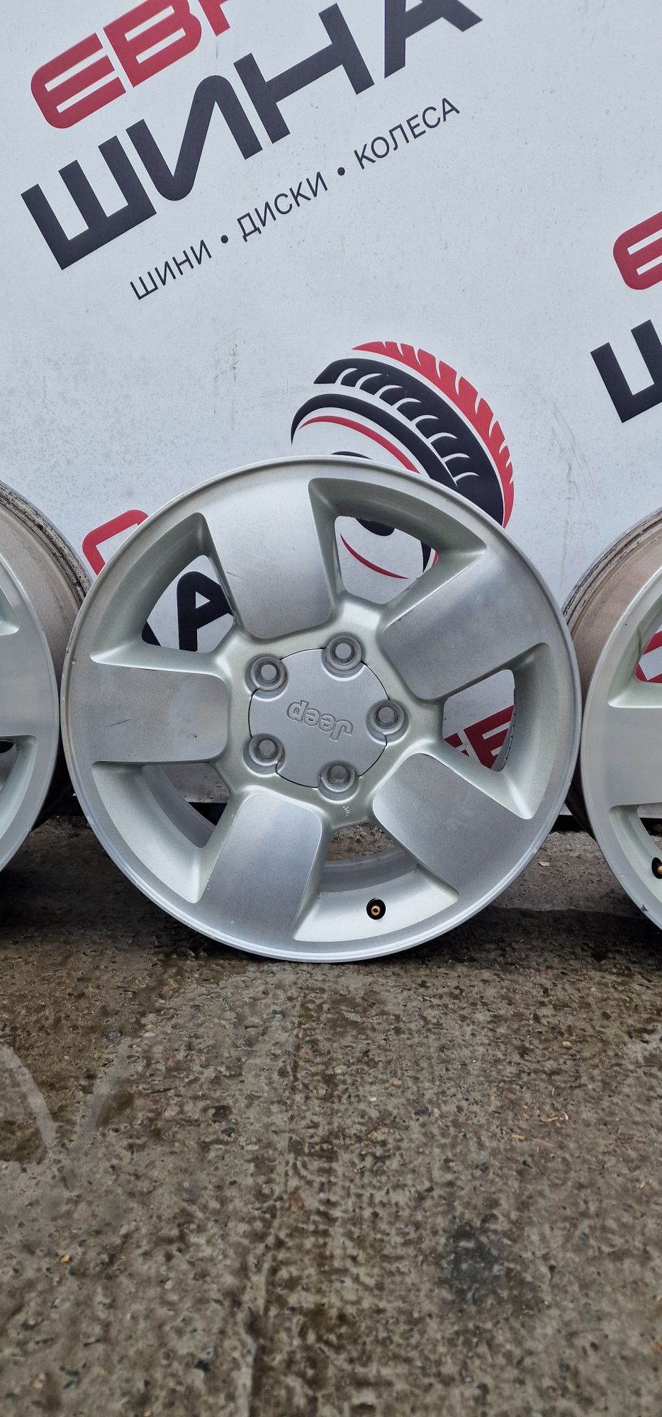 Литі Диски R17 5×127 ID 242 (Dodge Journey,Jeep Kompas,Cherokee) Склад