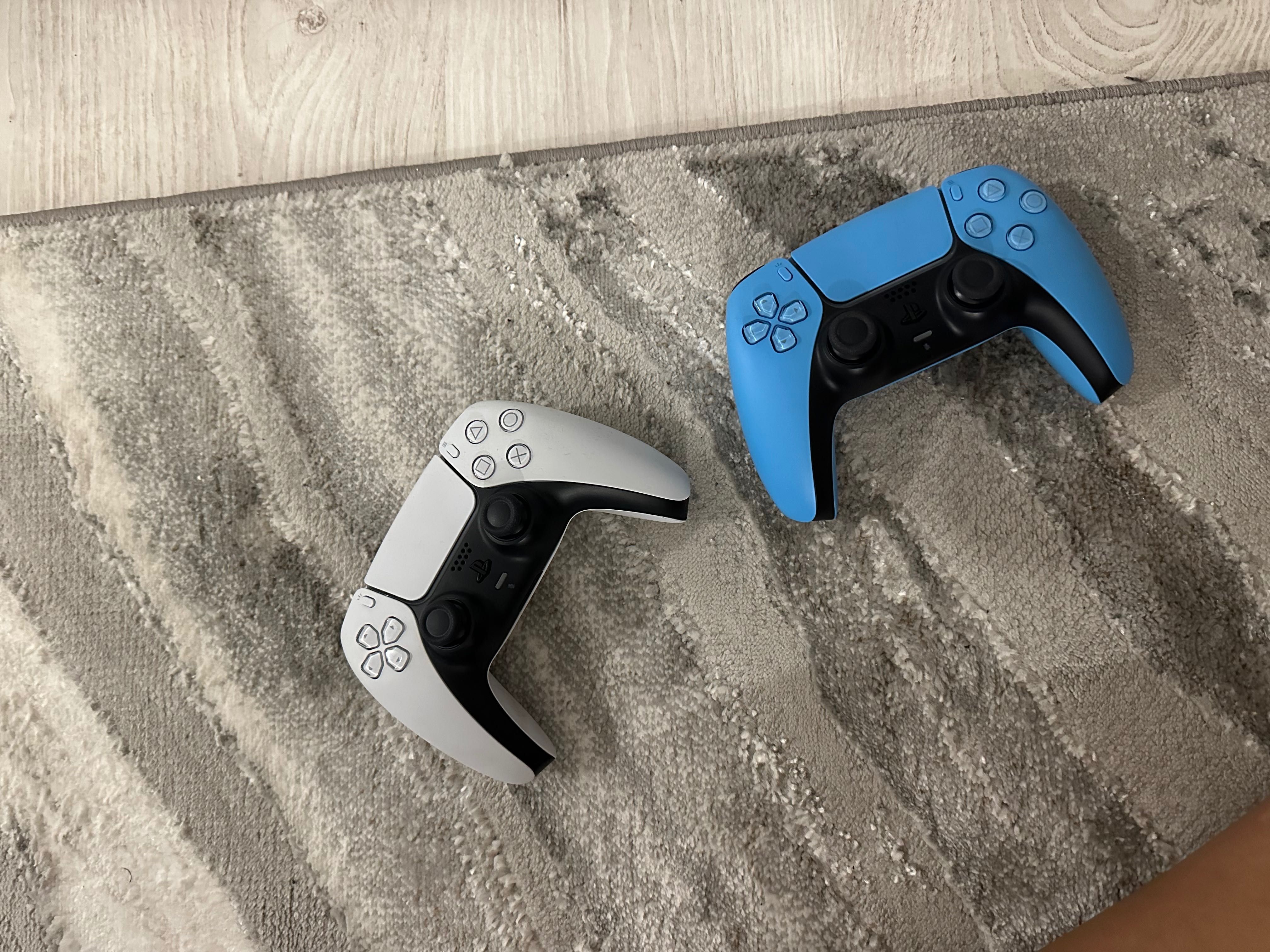 Ps5 com + 2 comandos