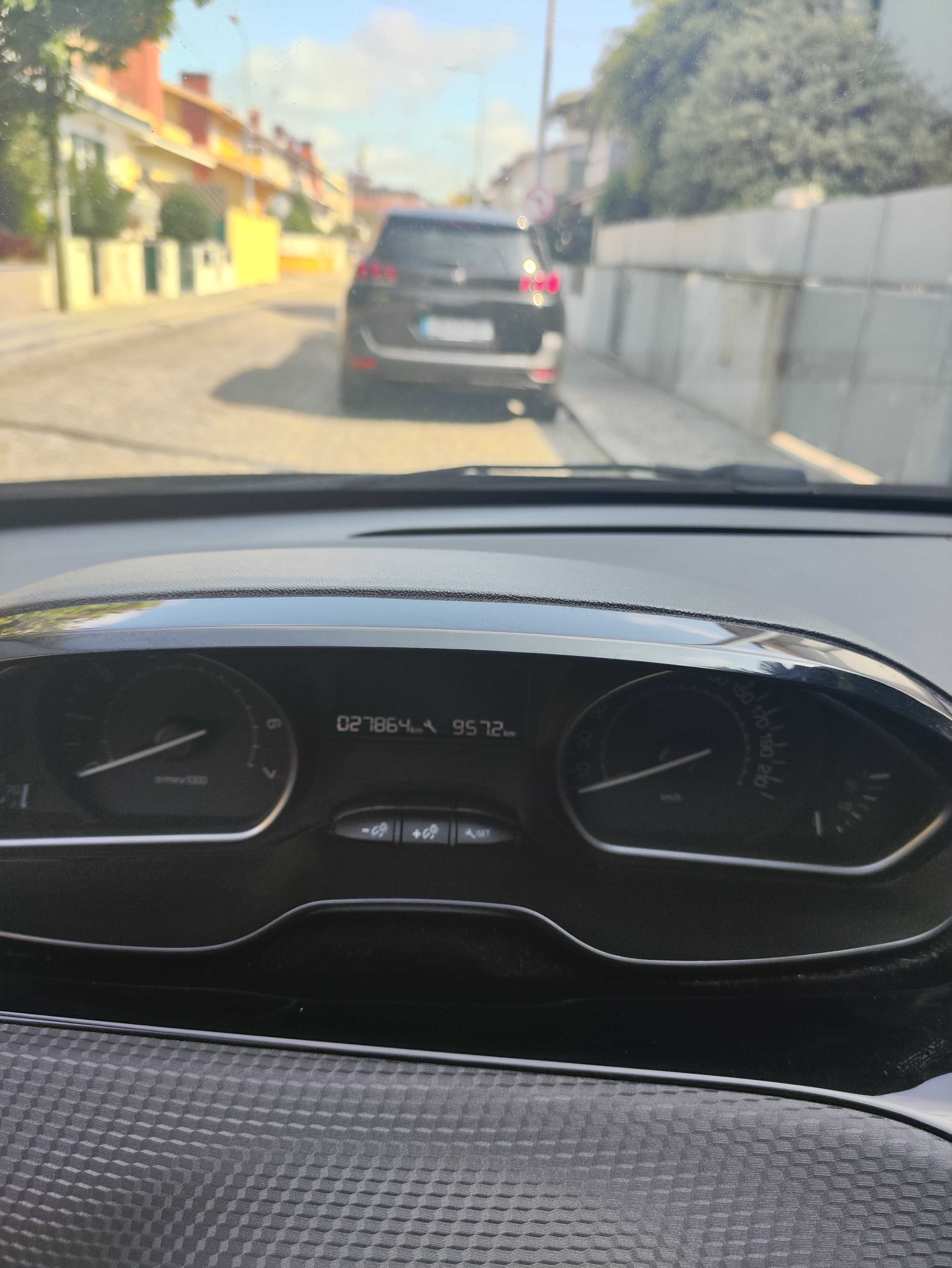 Peugeot 208 1.2 puretech style