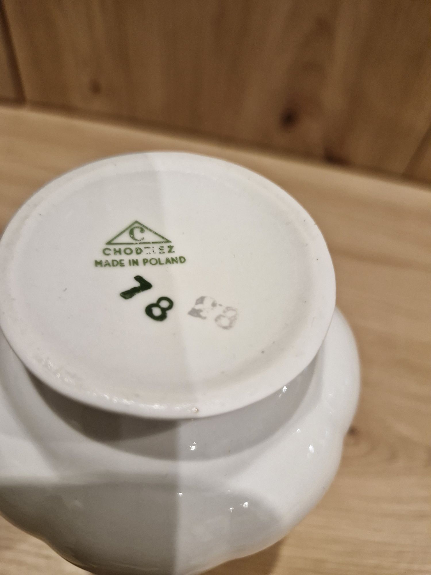 Wazon porcelanowy Chodzież