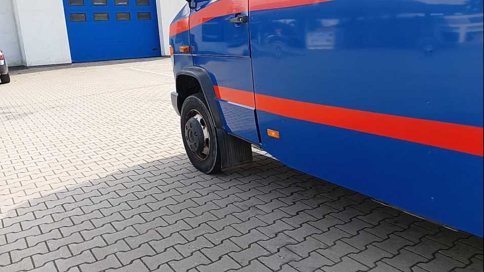 autobus Mercedes VARIO, EURO 5, TYLKO 290 tyś km, 49 miejsc, import BE