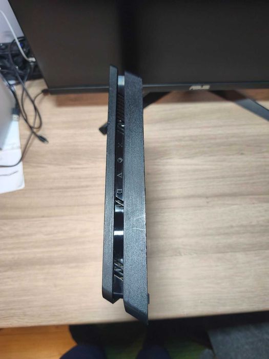 PS4 Slim 1TB | Обслужена, Тиха Робота | 2 Геймпади + Ігри